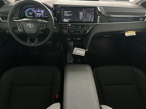 New 2026 Toyota Camry XLE image 12