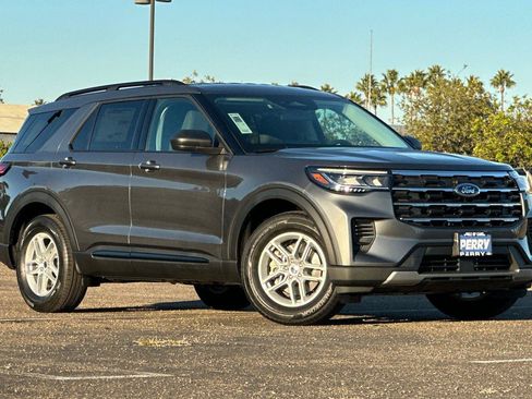 New 2026 Ford Explorer Active image 1