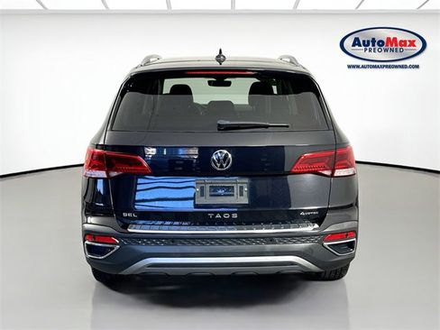 Used 2022 Volkswagen Taos SEL image 7