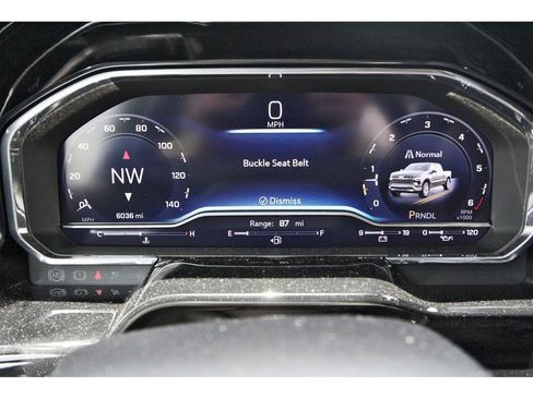 Used 2025 Chevrolet Silverado 1500 LT RWD image 13
