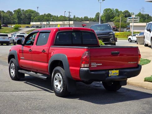 Used 2015 Toyota Tacoma PreRunner w/ Convenience Package RWD image 24