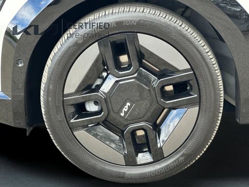 Certified 2024 Kia EV9 GT-Line AWD/4WD image 28