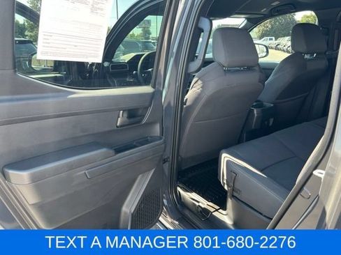 Used 2025 Toyota Tacoma SR5 AWD/4WD image 32