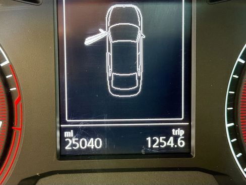 Used 2021 Volkswagen Jetta S w/ Driver Assistance Package FWD image 19