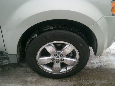 Used 2008 Ford Escape Limited image 16