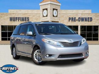 Used 2017 Toyota Sienna XLE Premium video 1