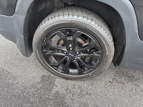 Used 2019 GMC Terrain SLE w/ Driver Convenience Package AWD/4WD image 29