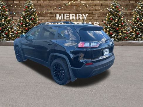 Used 2023 Jeep Cherokee Altitude Lux w/ Lux Elite Package image 3