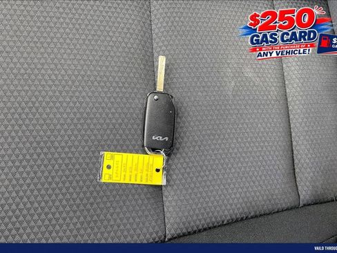 Used 2023 Kia Soul LX w/ Option Group 015 FWD image 10