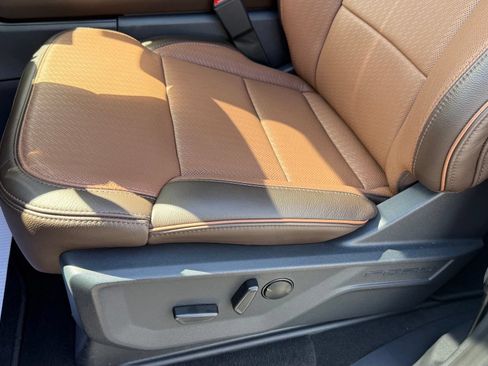 Used 2025 Ford Expedition King Ranch AWD/4WD image 43