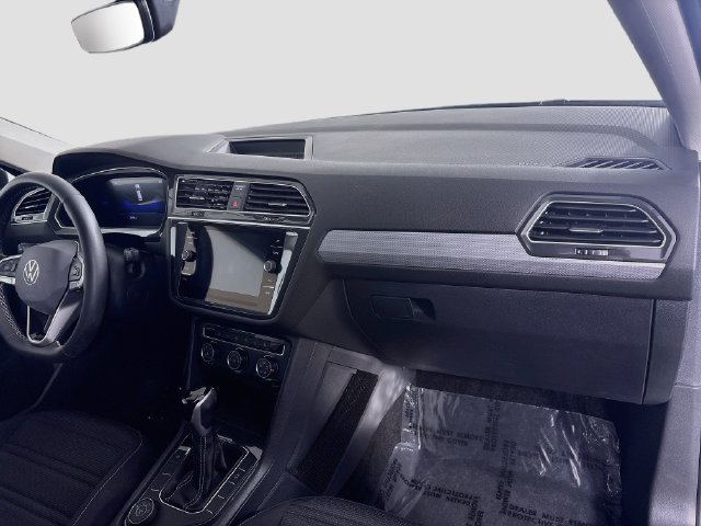 Certified 2024 Volkswagen Tiguan S AWD/4WD image 31