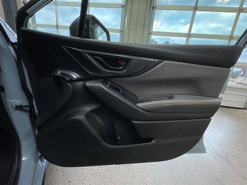 Used 2021 Subaru Crosstrek 2.5i Sport w/ Moonroof Package image 23