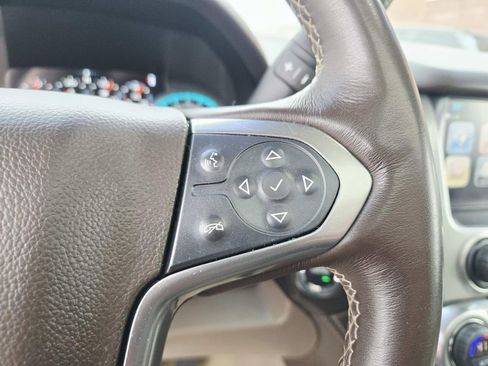 Used 2019 Chevrolet Suburban Premier image 27