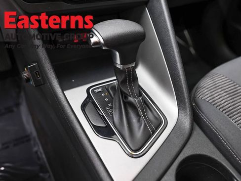 Used 2019 Kia Niro LX image 13