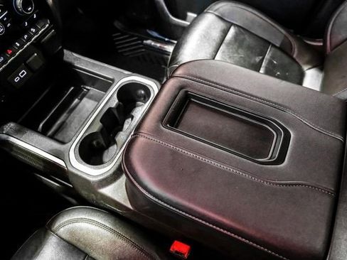 Used 2021 Chevrolet Silverado 1500 LT Trail Boss w/ LT Trail Boss Premium Package image 23