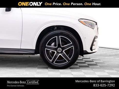 Certified 2025 Mercedes-Benz GLC 300 4MATIC image 34