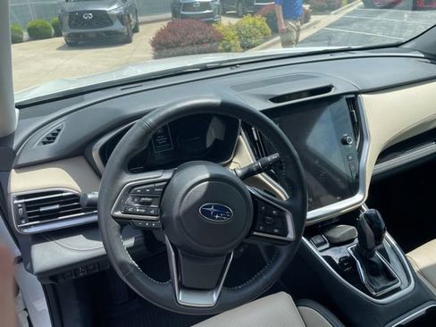 Used 2024 Subaru Outback Limited AWD/4WD image 10