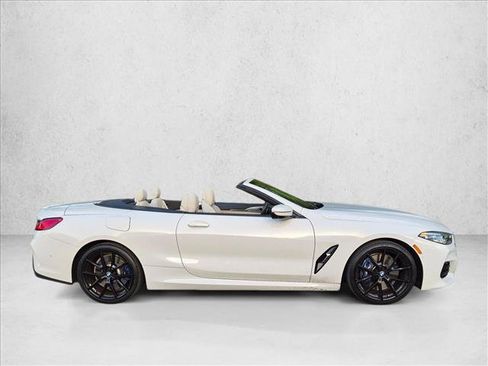 Used 2024 BMW 840i Convertible w/ Comfort Seating Package RWD image 4
