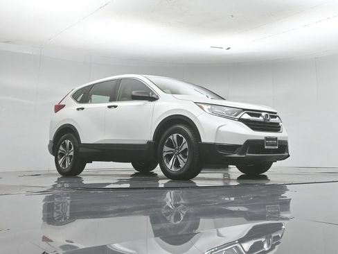 Used 2019 Honda CR-V LX image 3