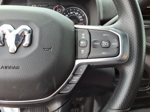 Used 2025 RAM 3500 Tradesman w/ Chrome Appearance Group image 9