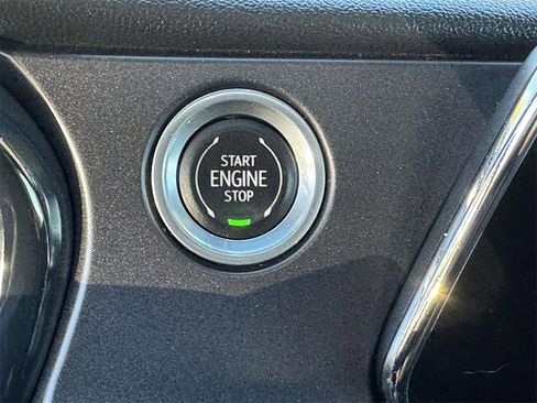 Used 2019 Chevrolet Blazer RS image 9