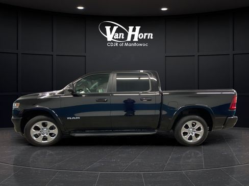Used 2025 RAM 1500 Big Horn AWD/4WD image 4