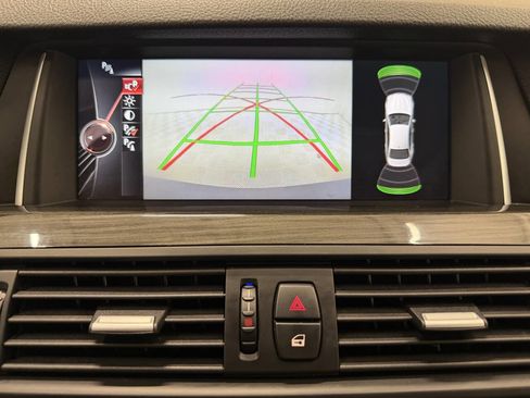 Used 2015 BMW 528i xDrive 528i xDrive AWD 4dr Sedan image 16