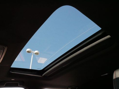 Used 2026 Honda CR-V Sport Touring image 32