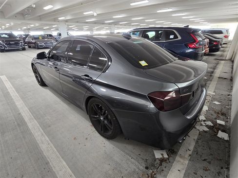 Used 2018 BMW 330i 330i w/ M Sport Package image 4
