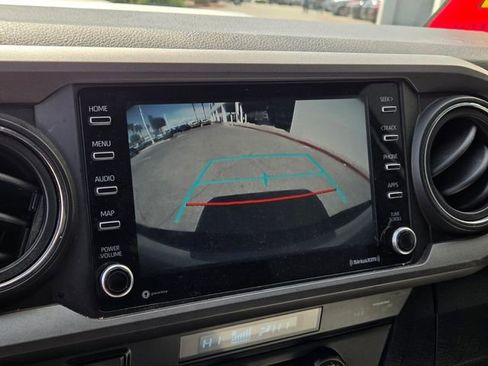 Used 2021 Toyota Tacoma TRD Sport w/ Technology Package AWD/4WD image 21