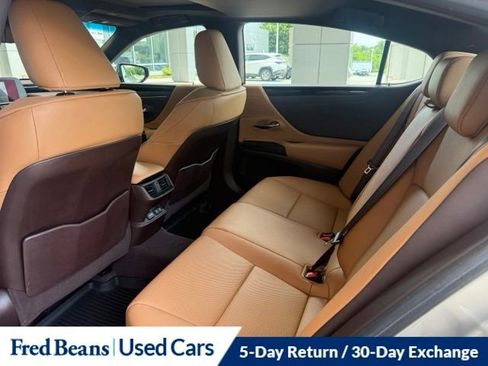 Used 2020 Lexus ES 350 w/ Premium Package FWD image 28