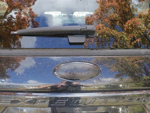 Used 2019 Ford Expedition Max Platinum image 6