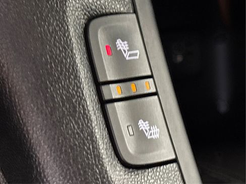 Used 2018 GMC Acadia SLT image 45