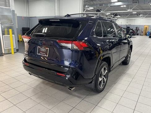 Used 2023 Toyota RAV4 SE w/ Weather & Moonroof Package AWD/4WD image 5