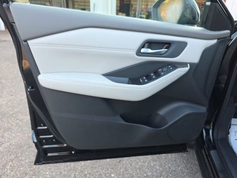 New 2026 Nissan Rogue SV image 15