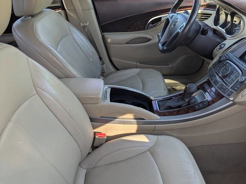 Used 2010 Buick LaCrosse CXS w/ Touring Package image 11