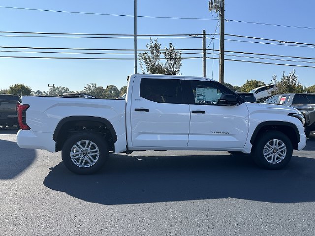 New 2026 Toyota Tundra SR5 w/ SR5 Convenience Package RWD image 10