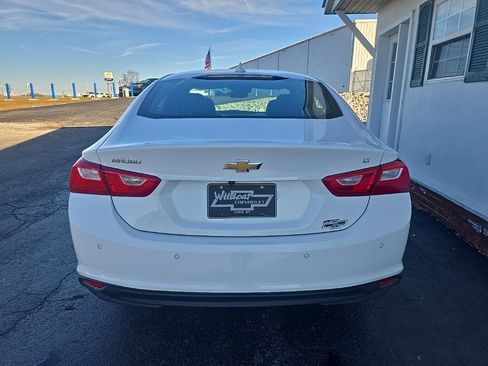 Used 2025 Chevrolet Malibu LT image 7
