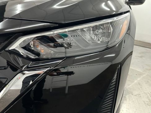 Used 2025 Nissan Sentra SV FWD image 25