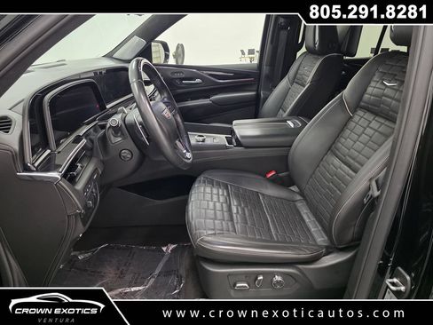 Used 2024 Cadillac Escalade V w/ LPO, ONYX Package AWD/4WD image 19