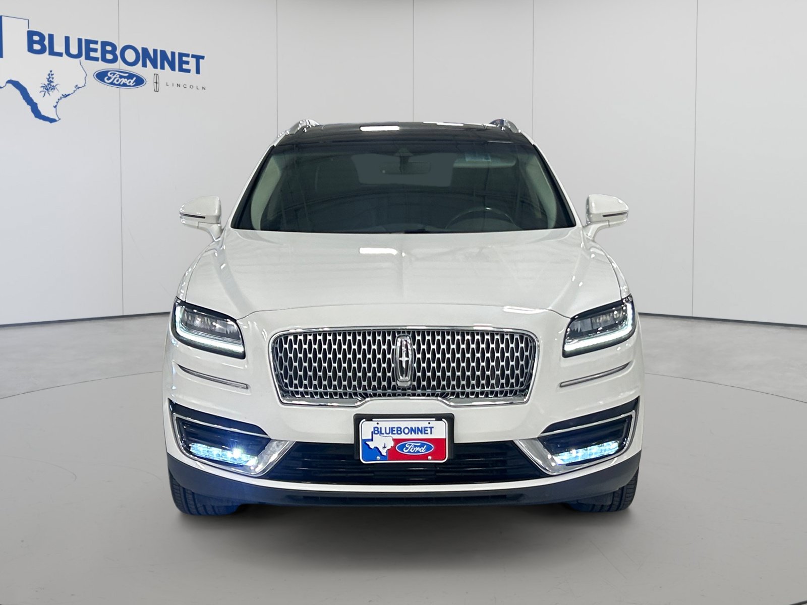 Used 2020 Lincoln Nautilus Reserve w/ Cargo Utility Package FWD image 2