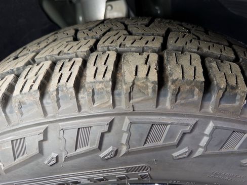 Used 2024 Rivian R1T Adventure AWD/4WD image 42