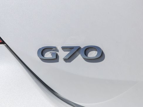 Used 2026 Genesis G70 2.5T Prestige RWD image 13