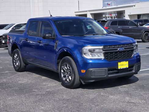 Certified 2024 Ford Maverick XLT w/ XLT Luxury Package FWD image 3