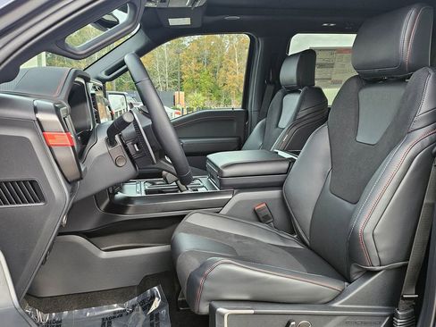 New 2025 Ford F150 Raptor image 4