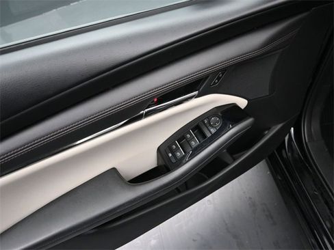 Used 2019 MAZDA MAZDA3 Sedan image 15