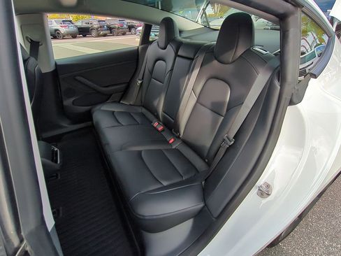 Used 2023 Tesla Model 3 Standard Range RWD image 23
