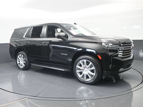Used 2023 Chevrolet Tahoe High Country RWD image 8