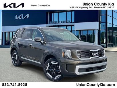 New 2025 Kia Telluride S