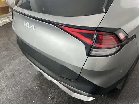 Used 2023 Kia Sportage LX image 30